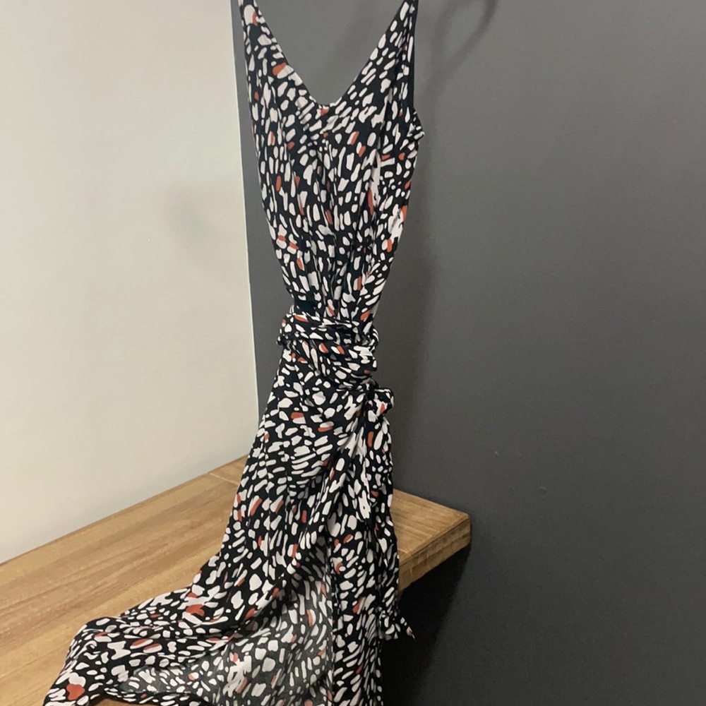Multi color wrap dress black white and brown spots